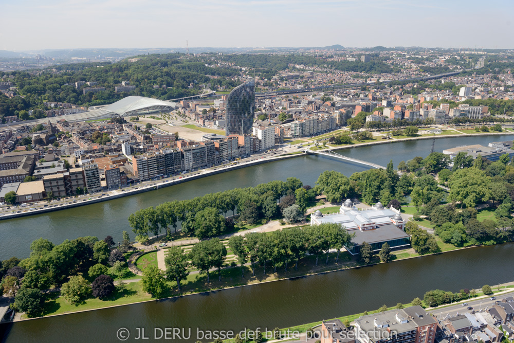 Liège - passerelle sur la Meuse